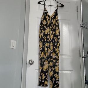 🍍Floral Jumpsuit